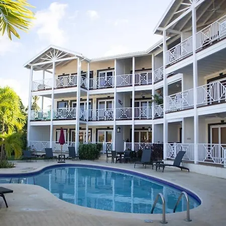 Sea Glass Villa - Spacious 2 Bedroom, 2 Bathroom